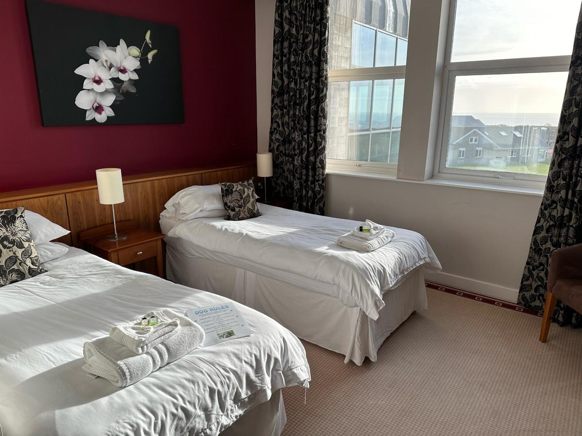 The New Admiralty Hotel Ltd Portland Eksteriør bilde